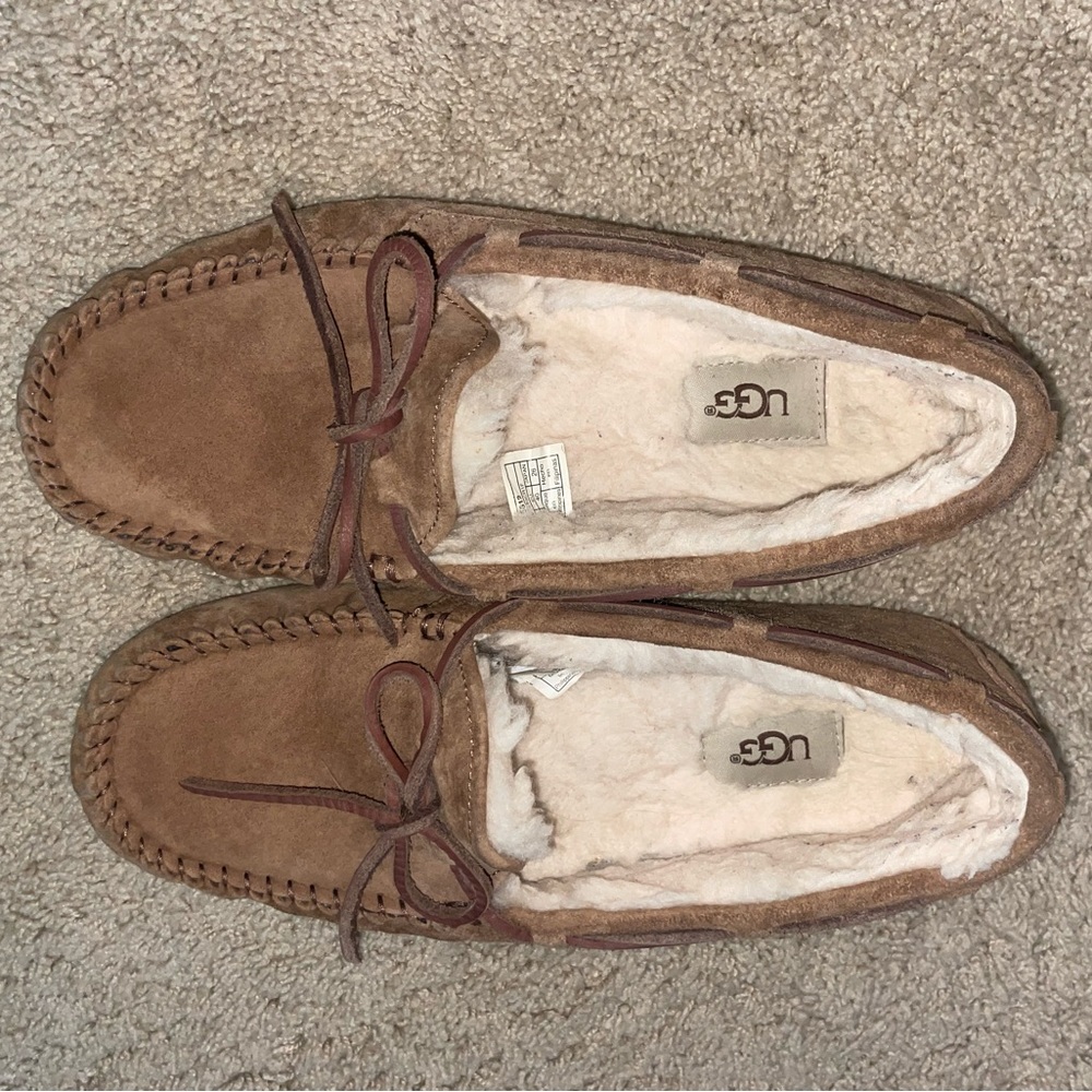 Ugg slippers